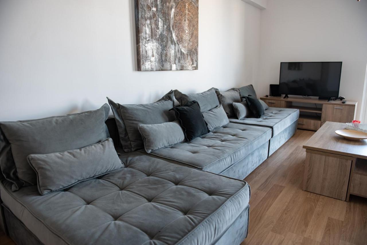 Renovated Apartment 5Min From Subway Station 'Attiki' Athén Kültér fotó