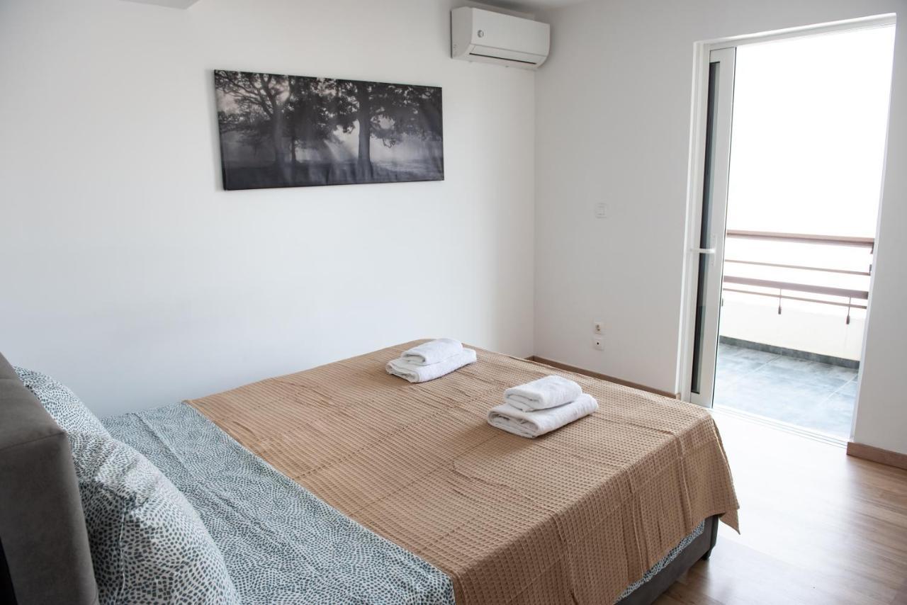 Renovated Apartment 5Min From Subway Station 'Attiki' Athén Kültér fotó