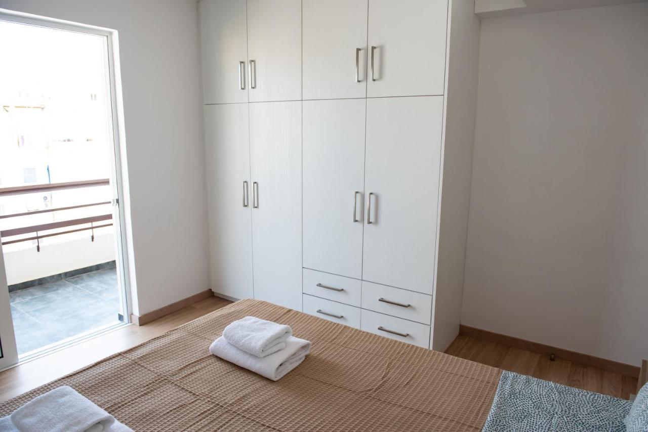 Renovated Apartment 5Min From Subway Station 'Attiki' Athén Kültér fotó
